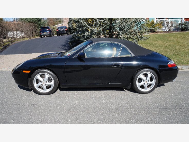 Thumbnail Photo undefined for 2000 Porsche 911 Cabriolet